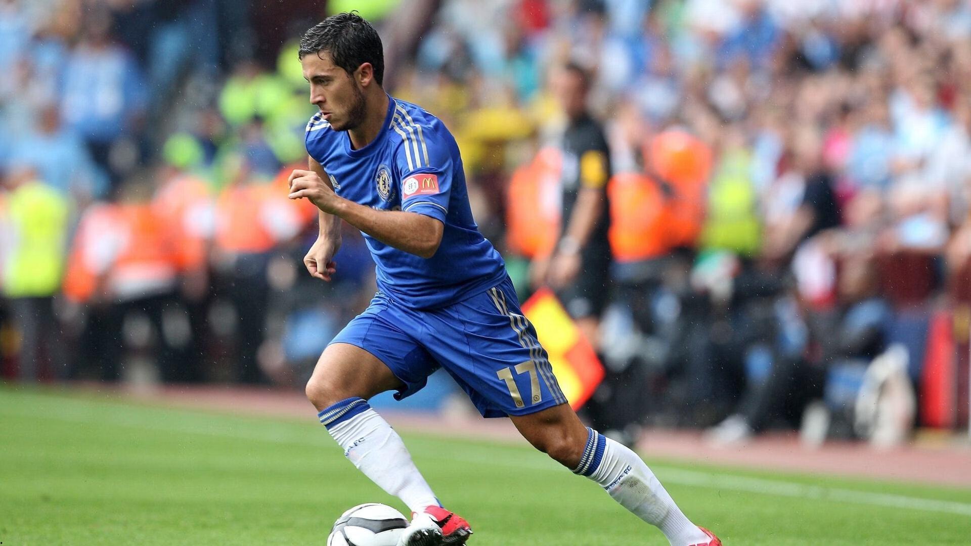 英超焦点对决闷平收场，球迷热议的却是一次冲突